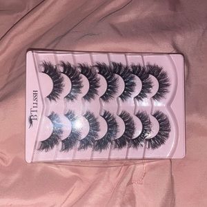 new 7 fluffy lash pair